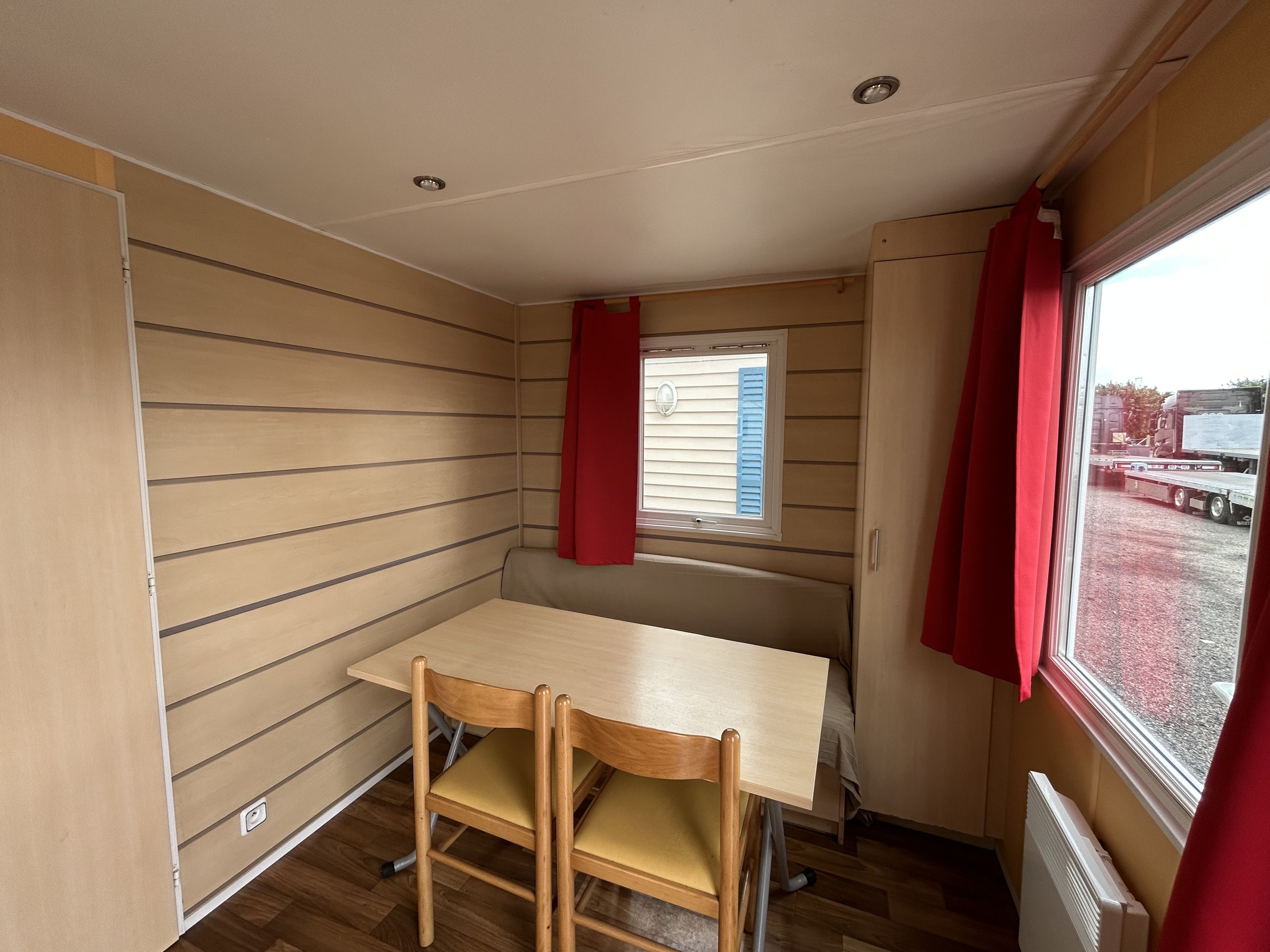 T1   SUPER ASTRIA 18m²