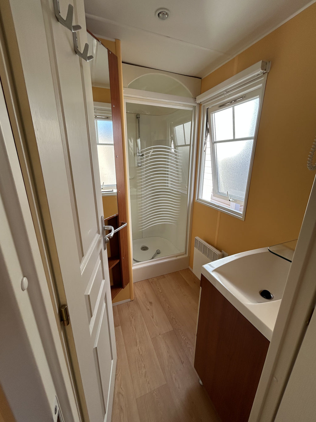 Ressonância magnética panorâmica de safira