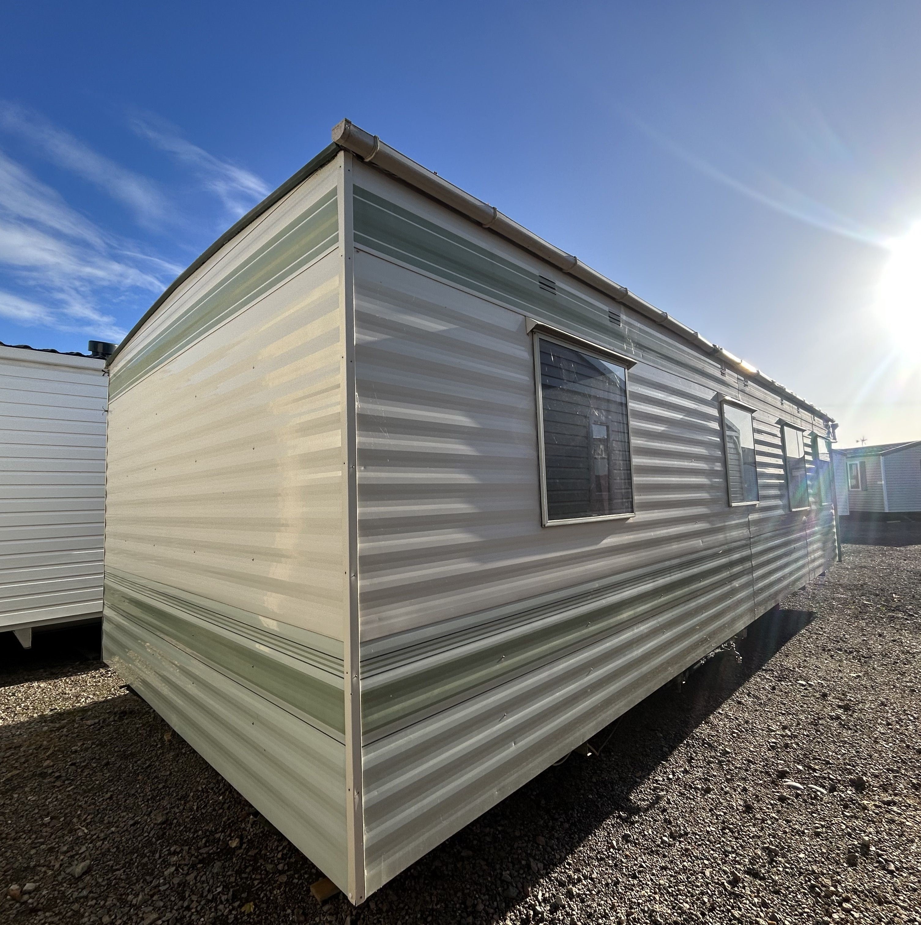 T2  WILLERBY GRANADA 28