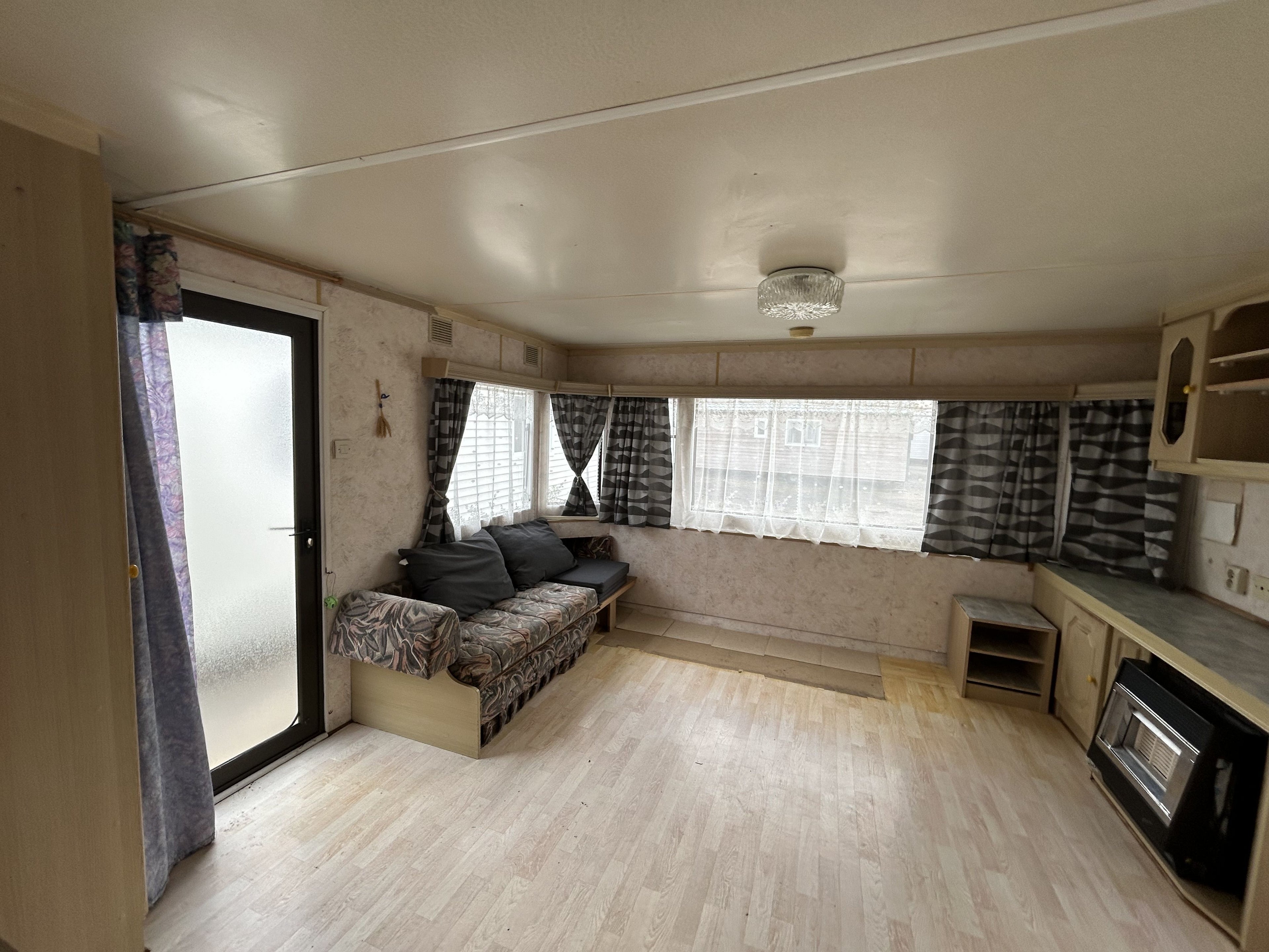 T2 WILLERBY GRANADA 32x12