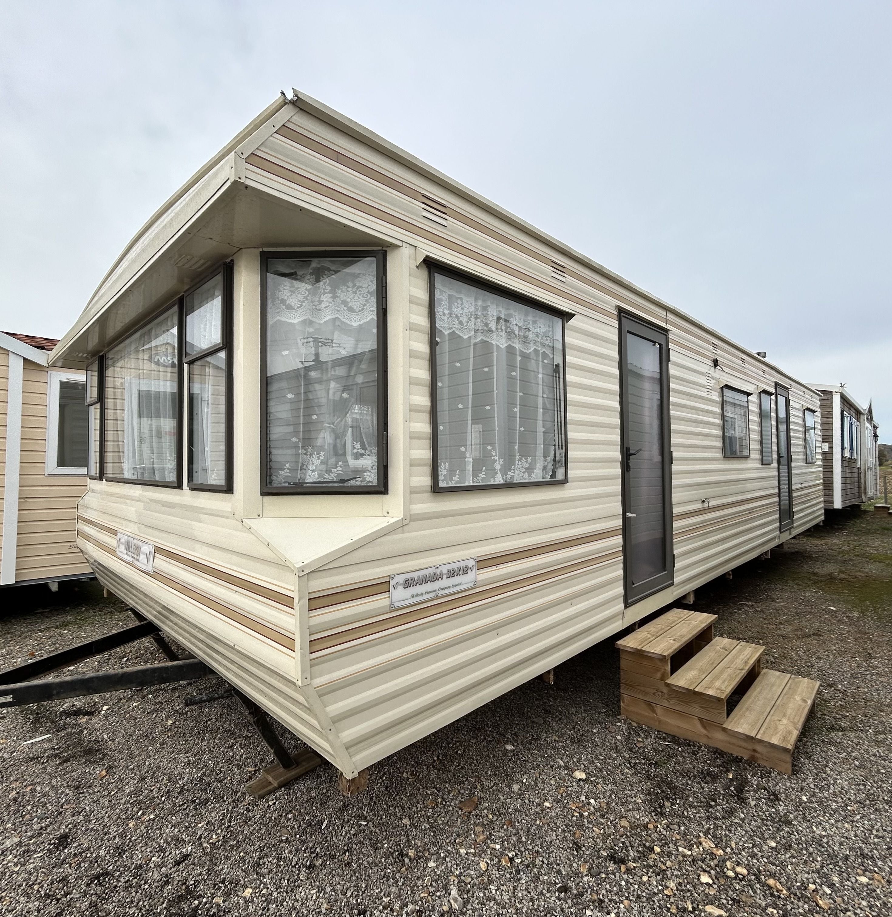 T2 WILLERBY GRANADA 32x12