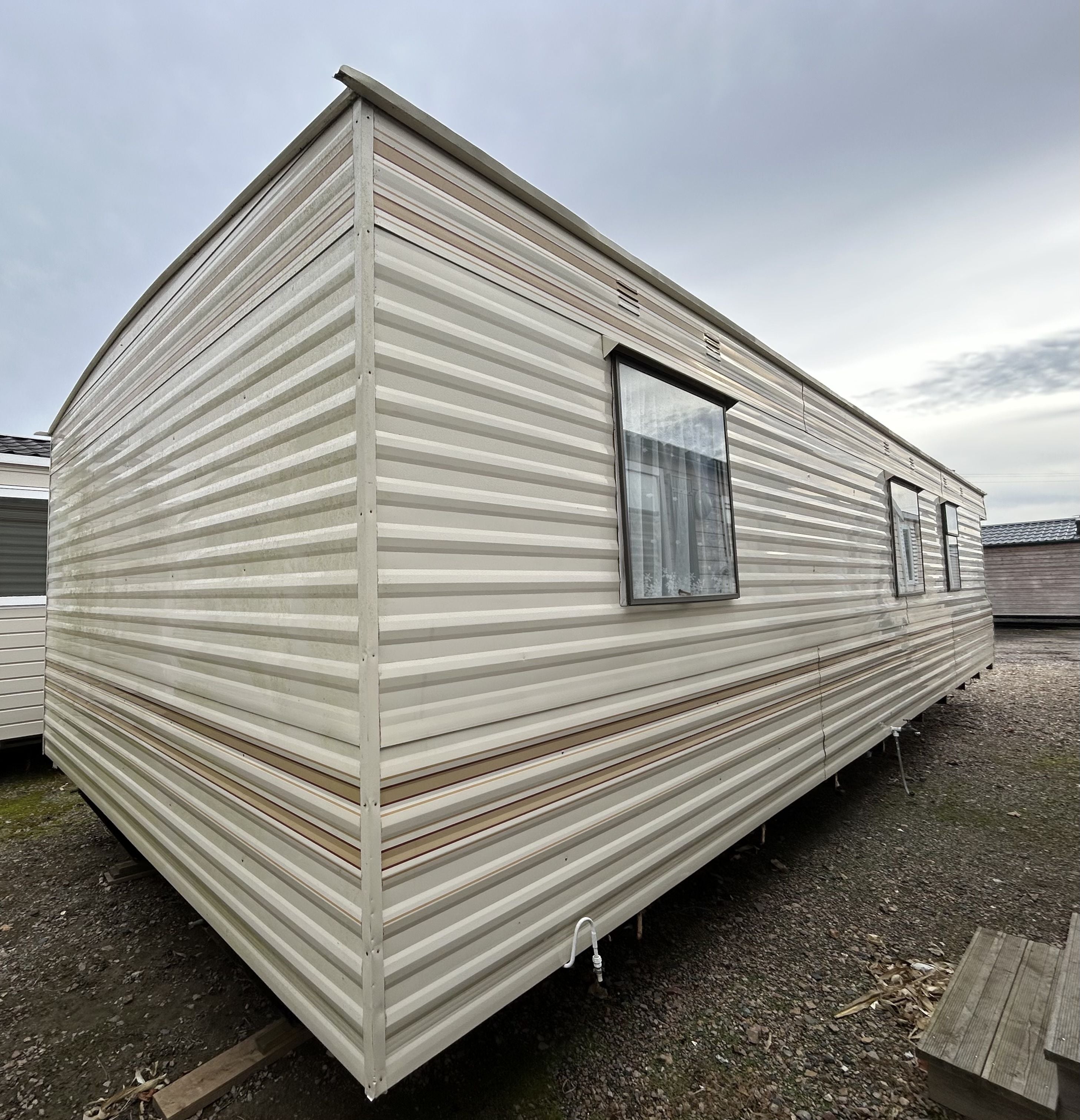 T2 WILLERBY GRANADA 32x12